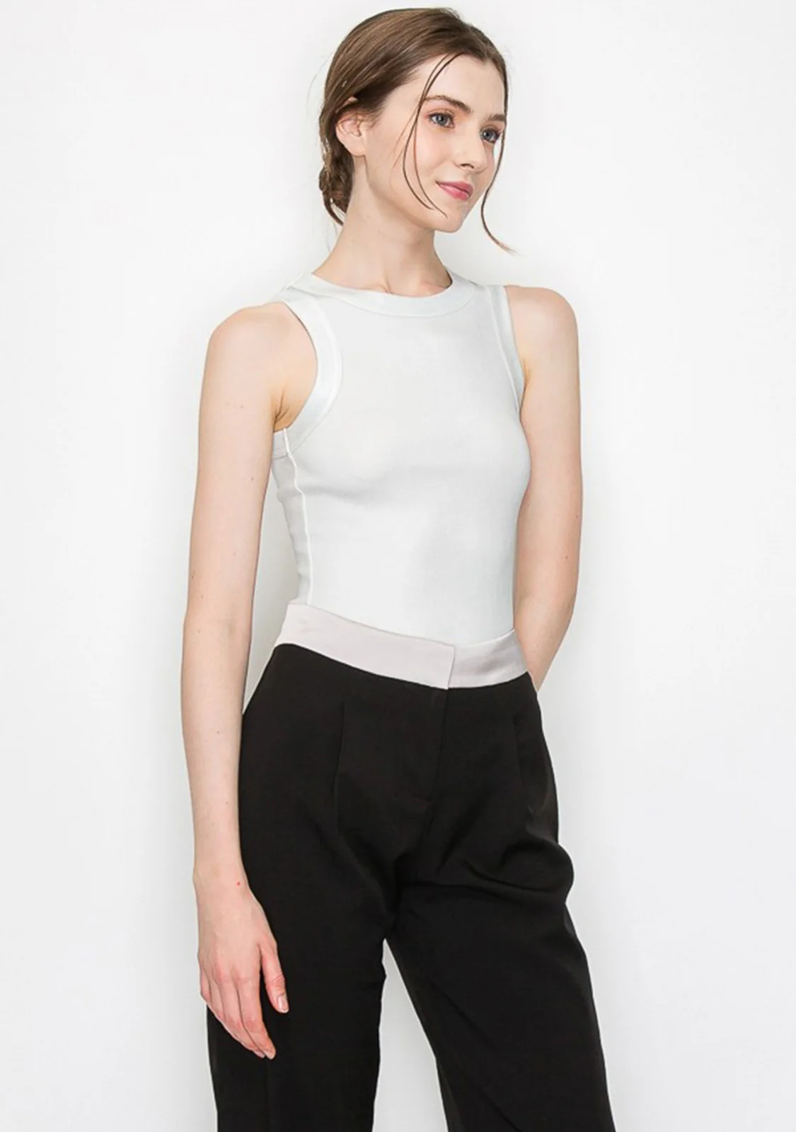 Metallic Coated Ribbed Knit Sleeveless Top - Image 4