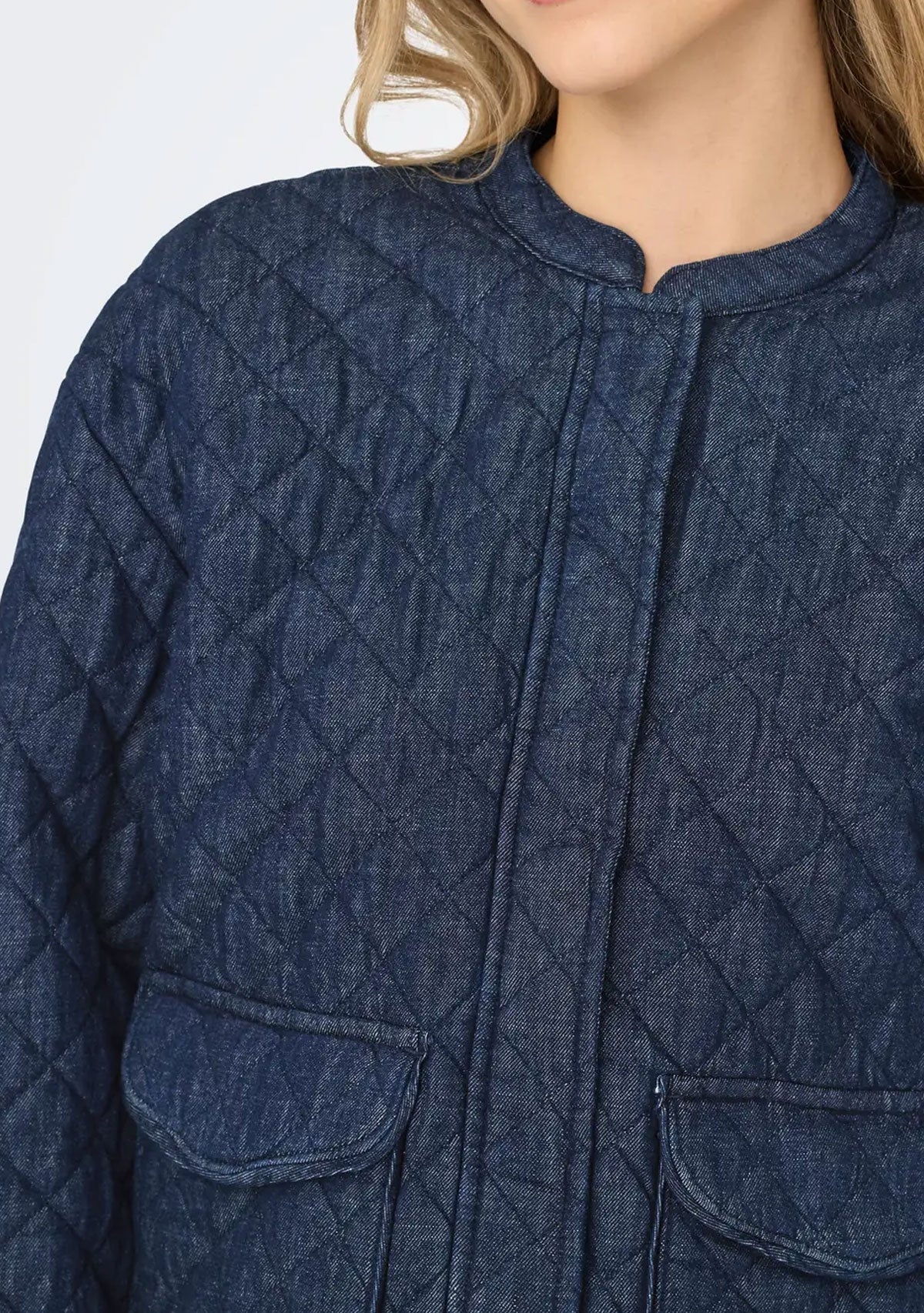 ONLhallie Quilted Dnm Jacket Akm Noos - Image 4