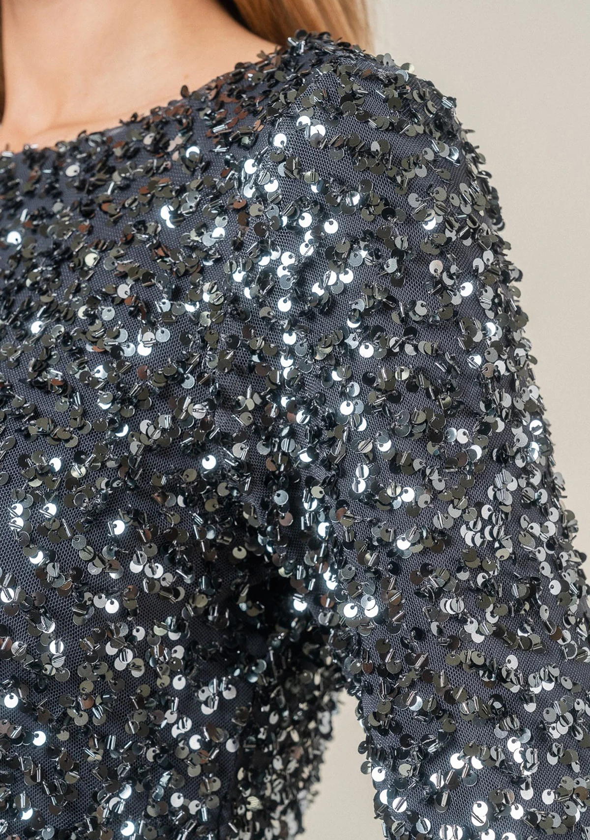 Sequins Slit Bell Slv Back Opening Mini Dress Grey - Image 3