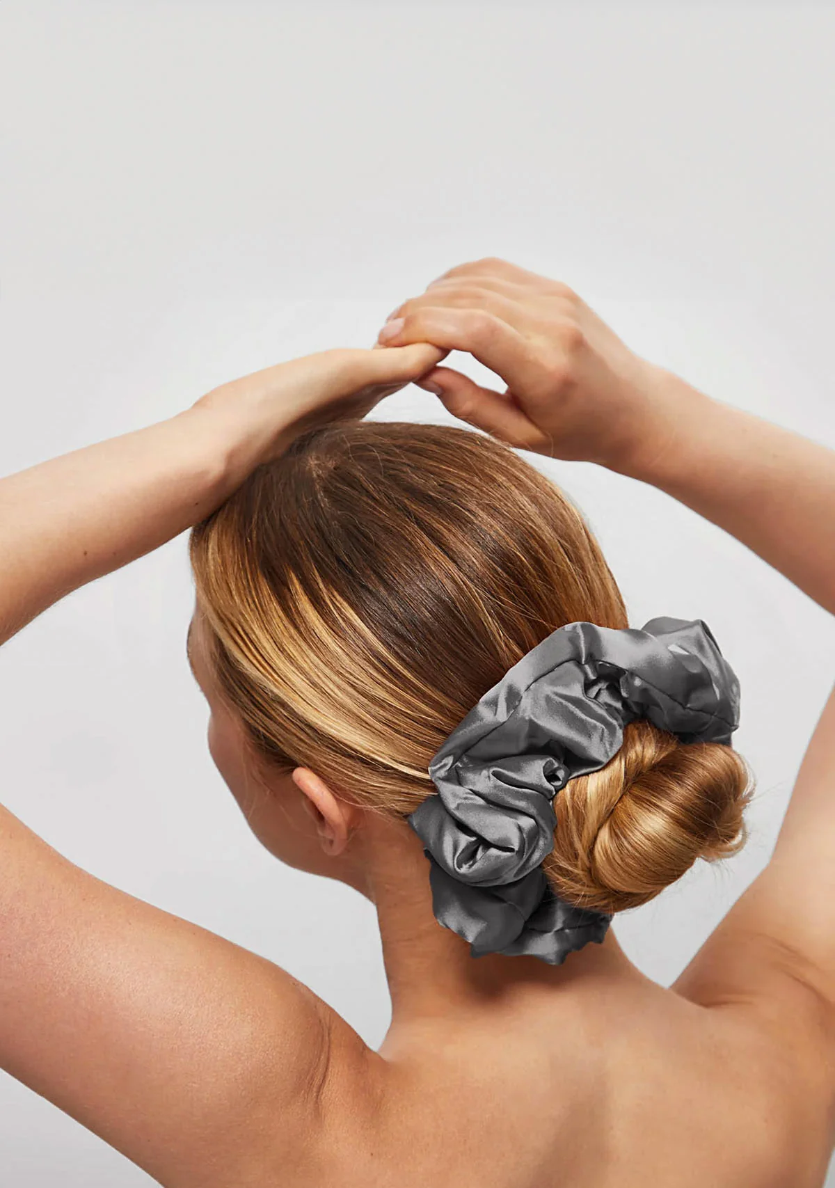 The Satin Pillow Scrunchies 2pc Set Charcoal & - Image 3