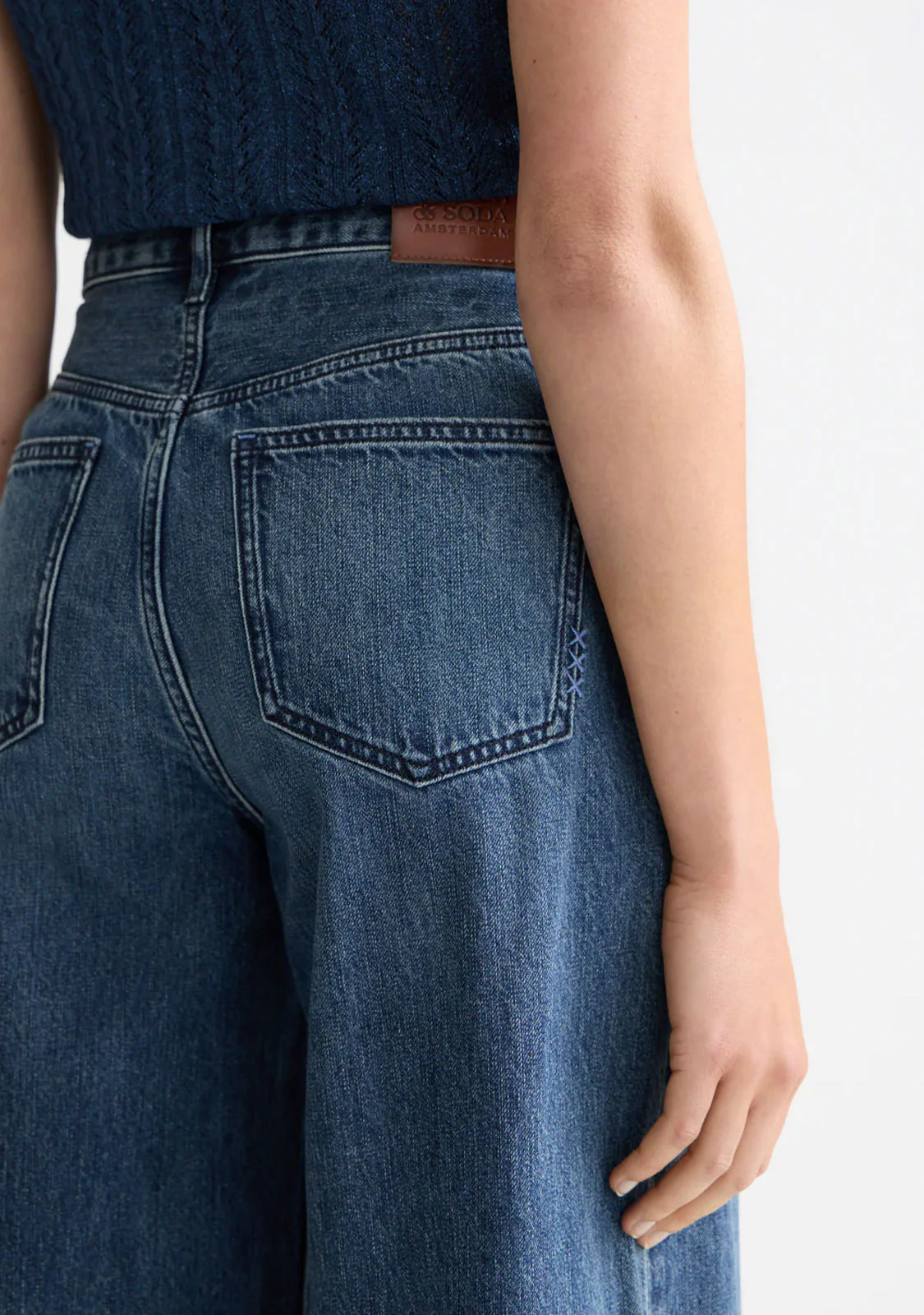 The Wave Wide Leg Jeans Framework - Image 4