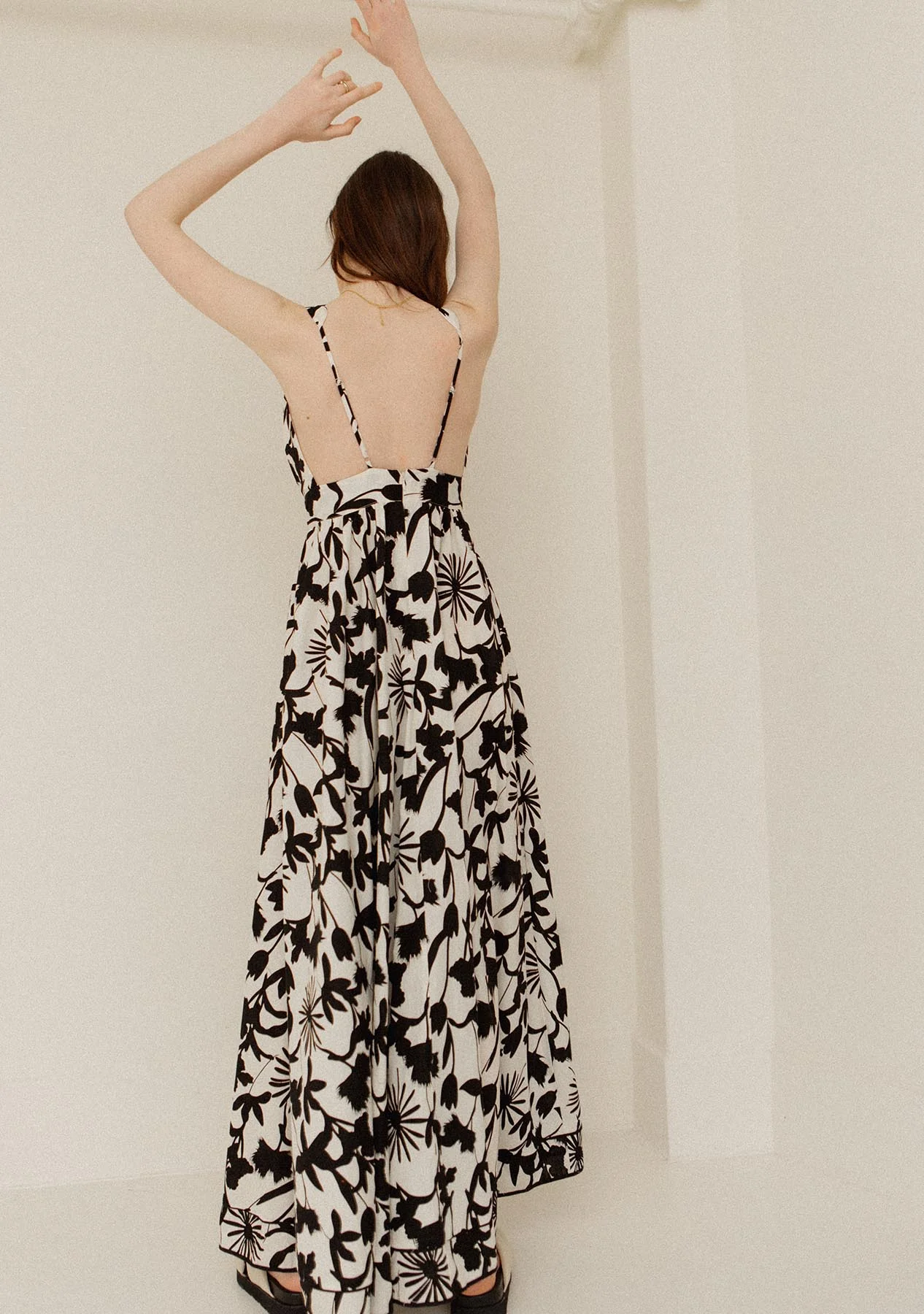 Thin Back String Slvs Tie Waist Maxi Dress - Image 4